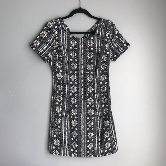 Hollister Border Print Mini Dress With Cross Back Size Small - Picture 4 of 10